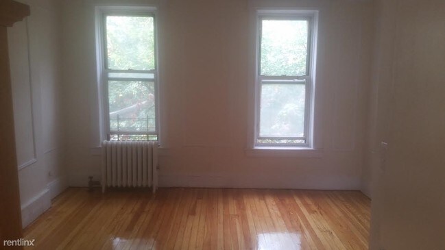 Building Photo - 2565 35th St