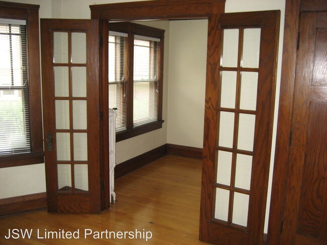 Building Photo - 330 Norris Ct