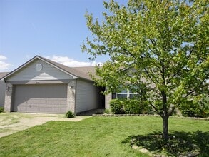 Building Photo - 270 Woodfield Dr