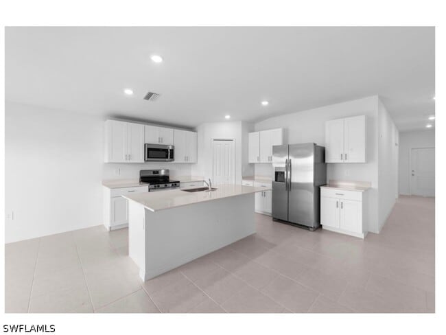 Building Photo - 17260 Cantu Ct