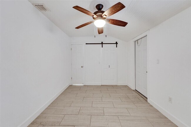 Foto del edificio - 4718 NW 15th Ave