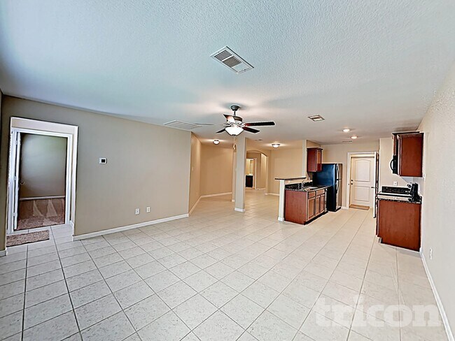 Foto del edificio - 725 Totem Trail Dr