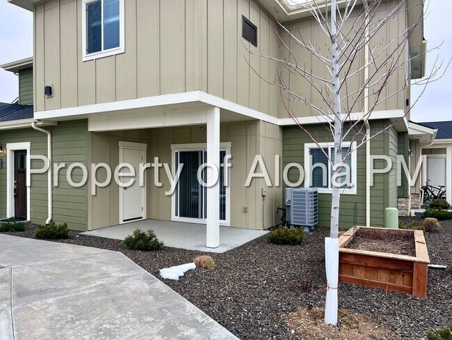 Foto del edificio - 3582 E Grand Forest Dr