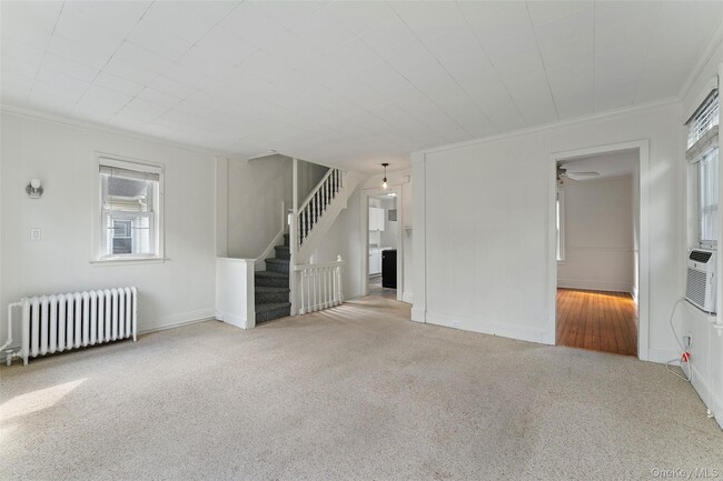 Foto del edificio - 355 Bronxville Rd