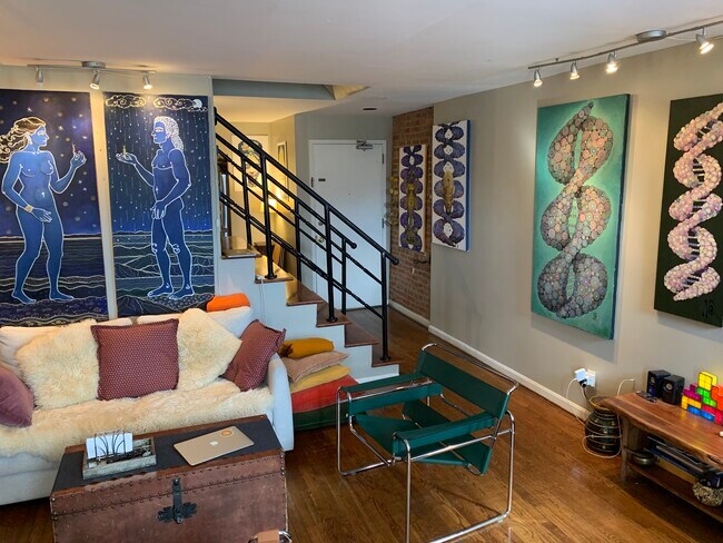 Foto del edificio - 410 11th St NE