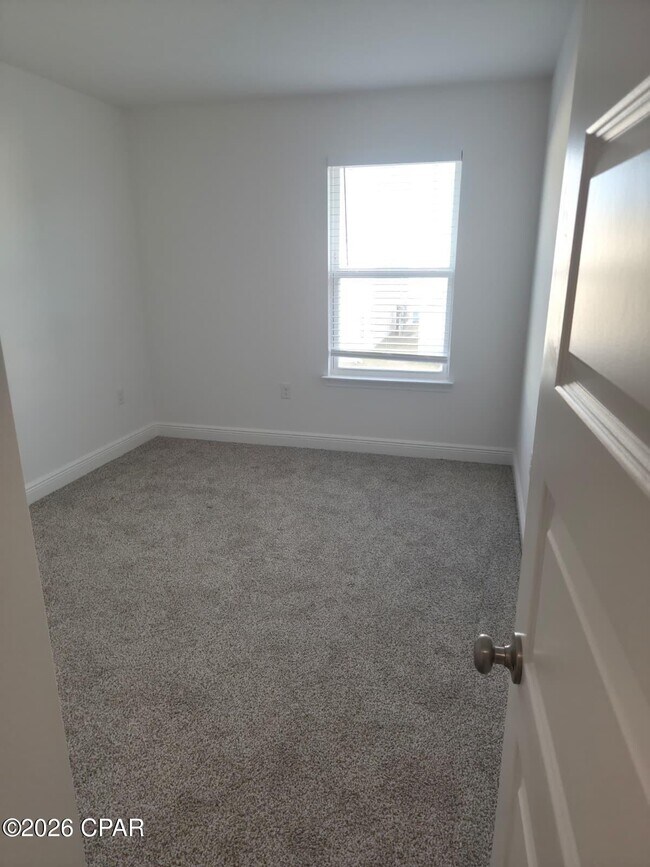 Foto del edificio - 460 Melrose Wy