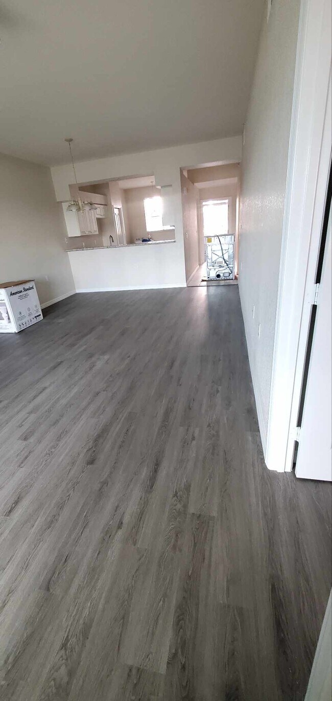 Foto del edificio - 16655 Lake Cir Dr