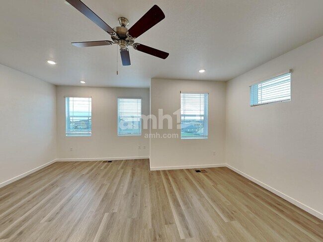 Foto del edificio - 26155 E Calhoun Pl