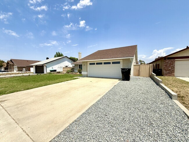 Foto del edificio - 2382 Carlsbad Cir