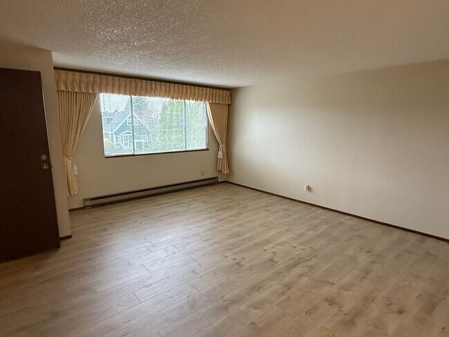 Foto del edificio - Save $500 on 2nd Month Rent