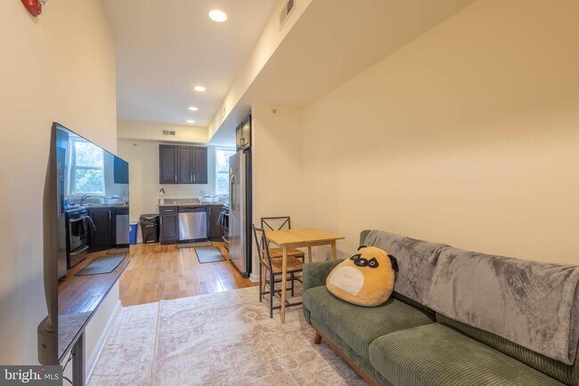 Foto del edificio - 2243 N 12th St