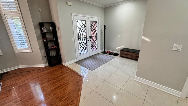 Building Photo - 1450 Samuelson Cir