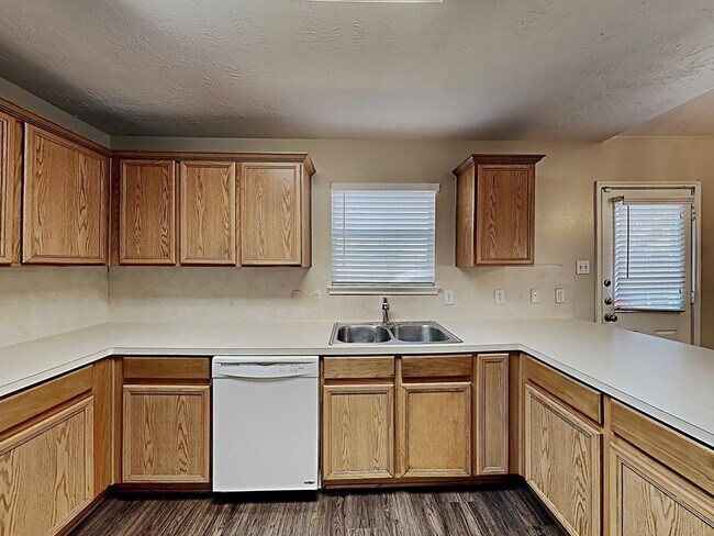 Foto del edificio - 19922 Parkstone Bend Ln