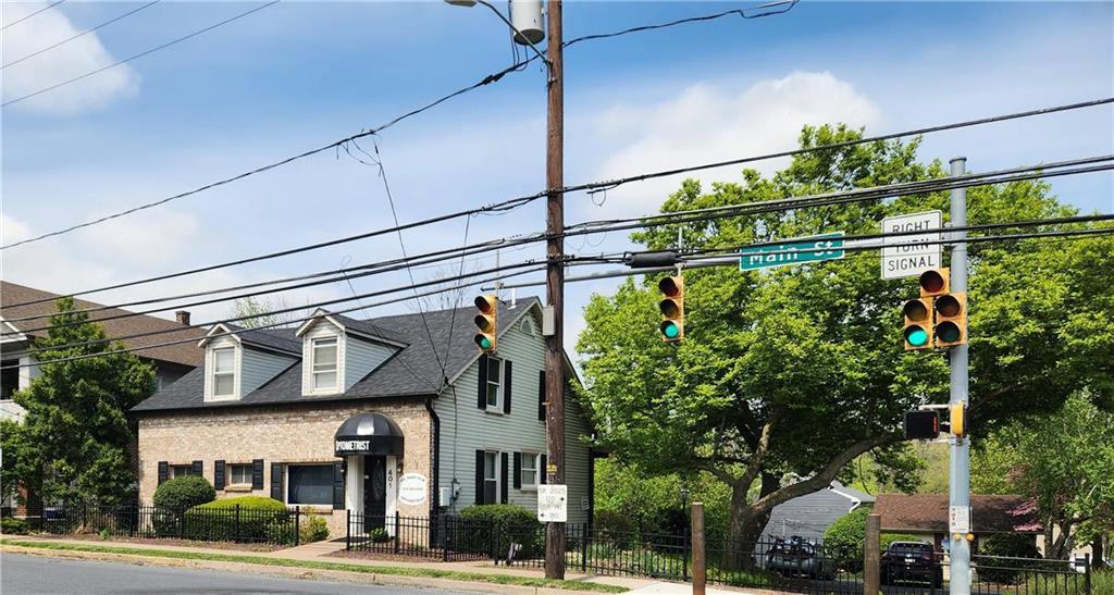 Foto principal - 401 Main St