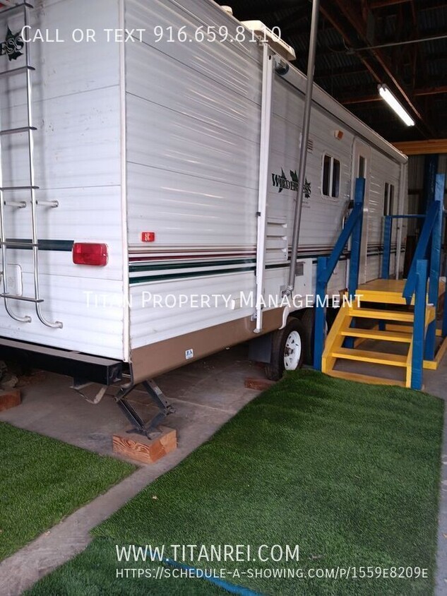 Foto principal - Loomis One Bedroom Trailer For Lease by Ti...