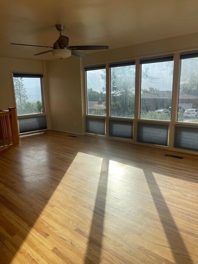 Foto del edificio - 3061 S Rainier Ave