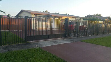 Building Photo - 11730 SW 180th St