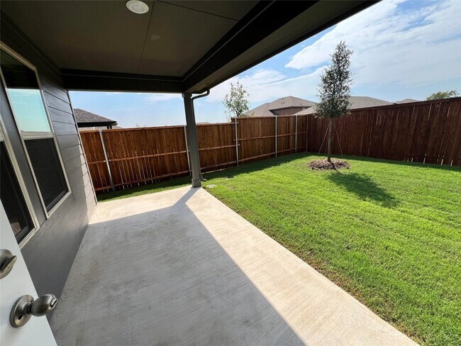 Building Photo - 4108 Amethyst Dr