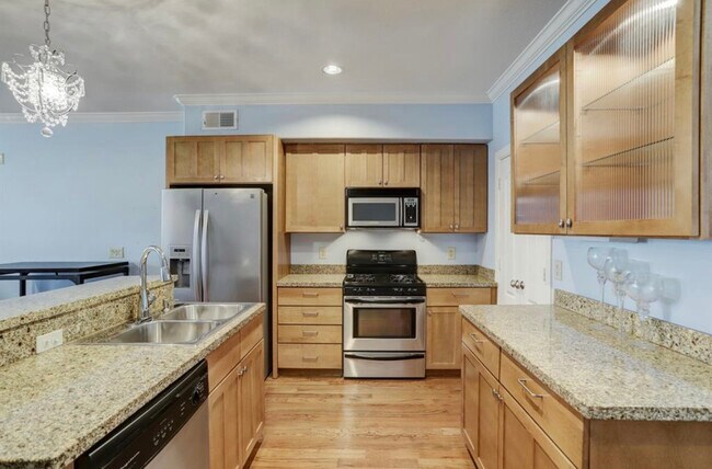 Foto del edificio - 1602 Elgin St