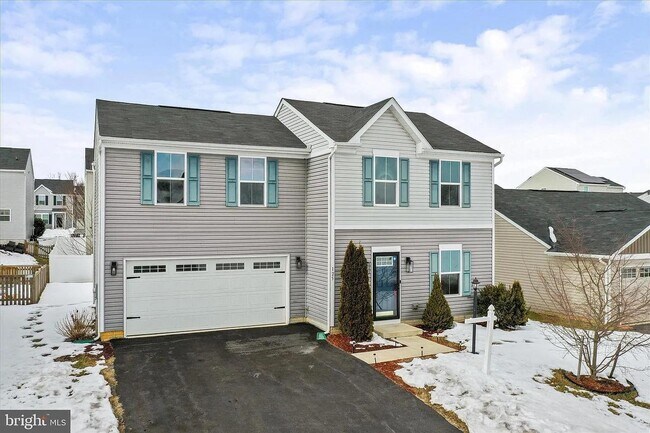 Building Photo - 125 Ceritos Trl