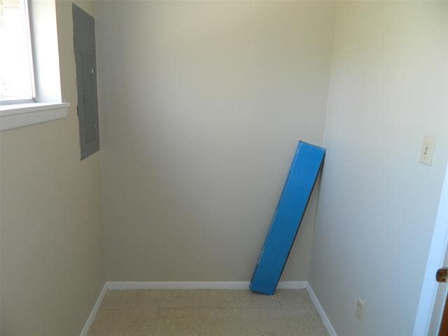 Building Photo - 203 N Main St