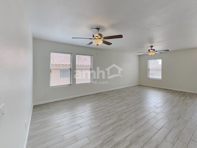 Building Photo - 3894 W Oak Springs Terrace