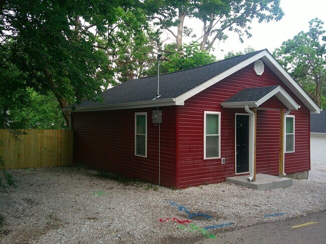 Foto del edificio - Fully Remodeled 2 Bed 1 Bath House
