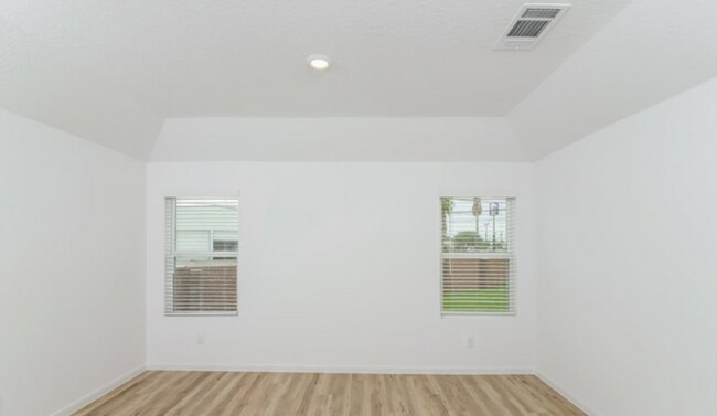 Building Photo - 1707 Morse Way