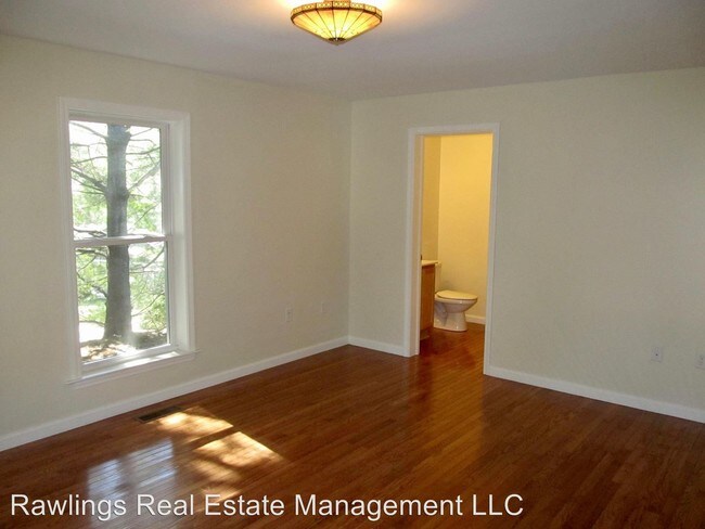 Building Photo - 3 br, 2.5 bath House - 6 Forest Park Lane
