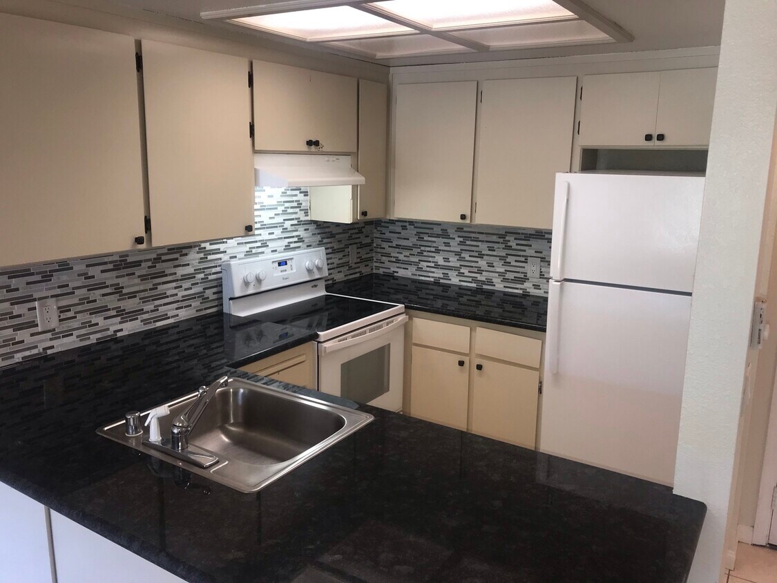 20551 Forest Ave Unit 19, Castro Valley, CA 94546 Apartments in Castro Valley, CA