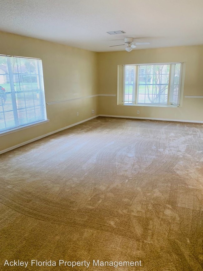 Building Photo - 3 br, 2.5 bath House - 2613 Coventry Lane