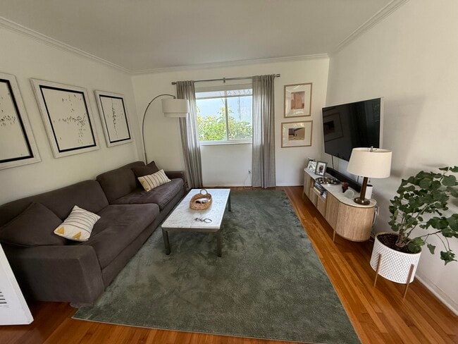 Foto del edificio - 3921 Meridian Ave
