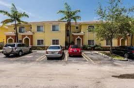 Foto del edificio - 8020 W 28th Ct
