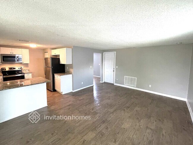 Foto del edificio - 9120 Crabtree Ln