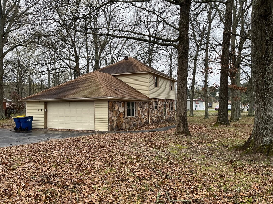 52 Pinewood St, Cabot, AR 72023 House Rental in Cabot, AR