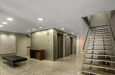 Foto del edificio - 3200 Sixth Ave