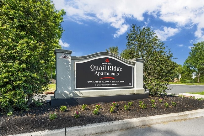 Foto del edificio - Quail Ridge Apartments