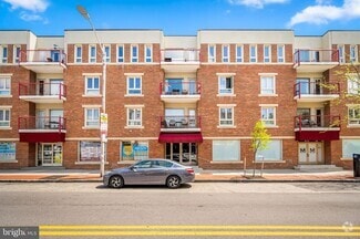 Building Photo - 911 S Charles St