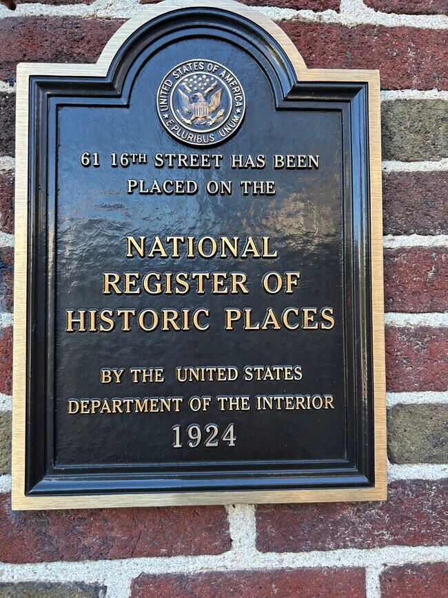 Building Photo - 61 16th St NE