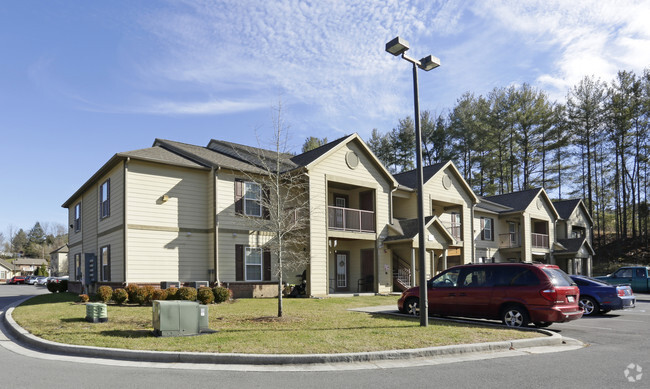 Building Photo - City View Apartments