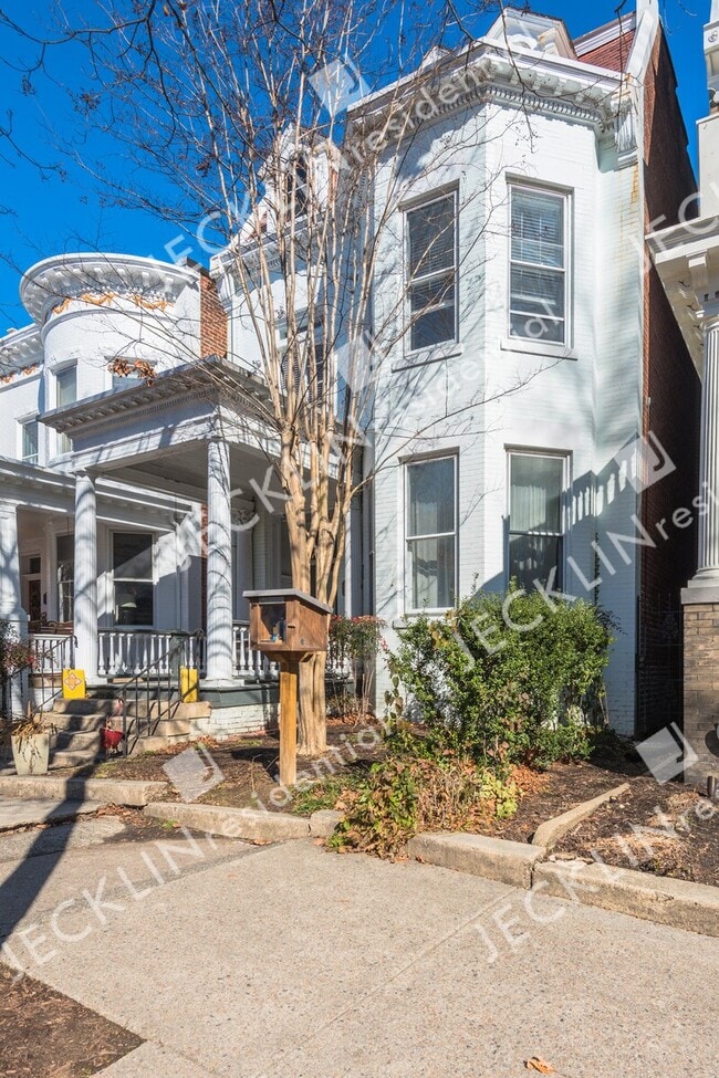 Photo - 2006 W Grace St Unit B House