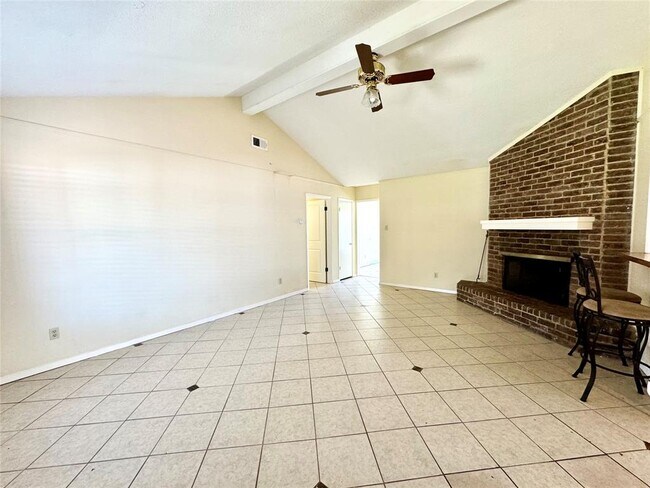 Building Photo - 9030 Hendon Ln