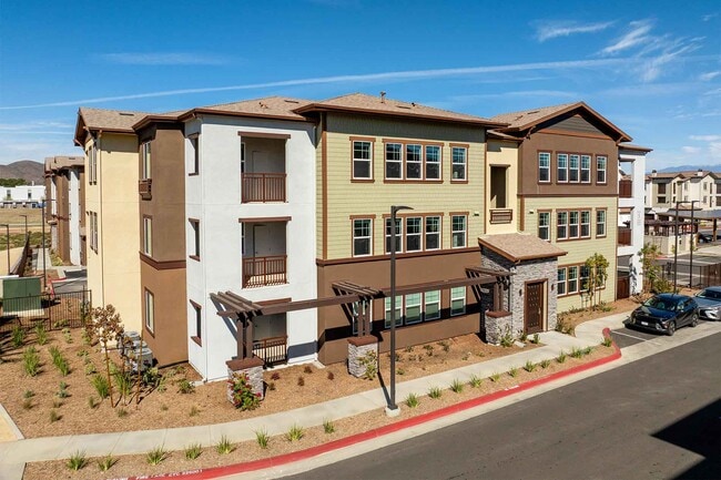 Building Photo - Avena