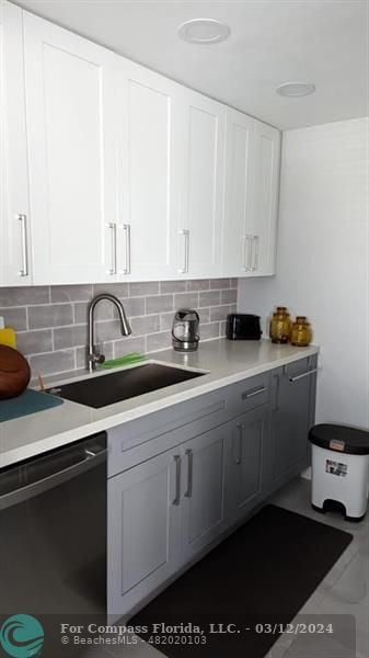 Foto del edificio - 4064 Cornwall E