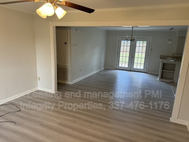 Building Photo - 148 Knollwood Dr