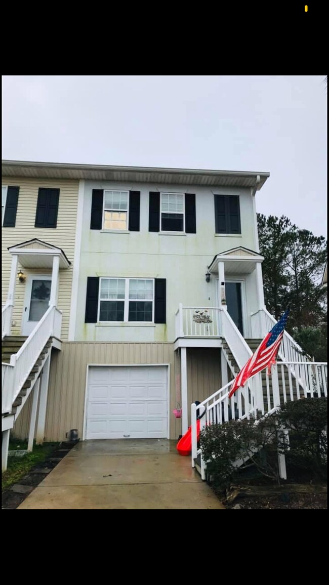 Building Photo - 337 Laurel Oak Ln