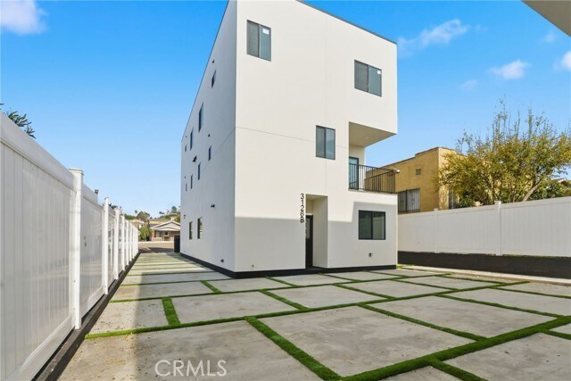 Foto del edificio - 3126 Blanchard St