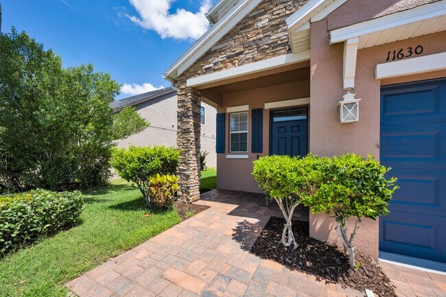 Foto del edificio - Beautiful Trinity Lakes 5 bedroom 3.5 Baths