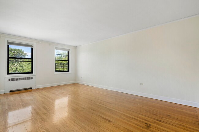 Foto del edificio - 116 Richbell Rd