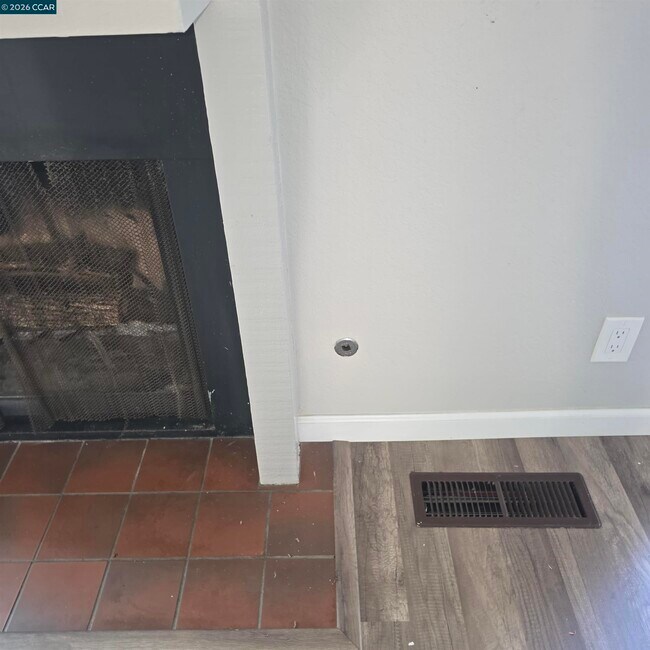 Foto del edificio - 4360 Eagle Peak Rd